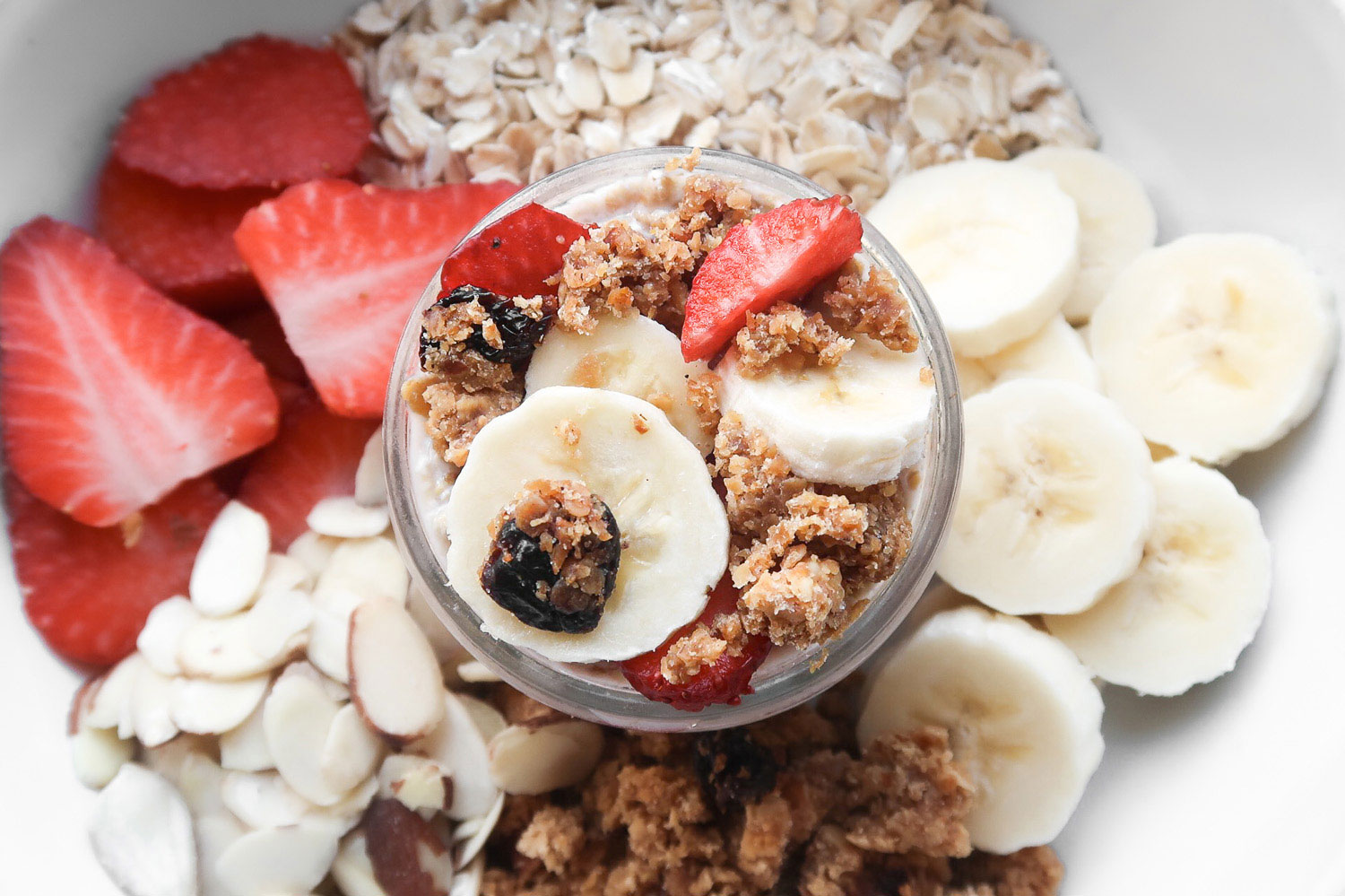 red-berry-overnight-oats